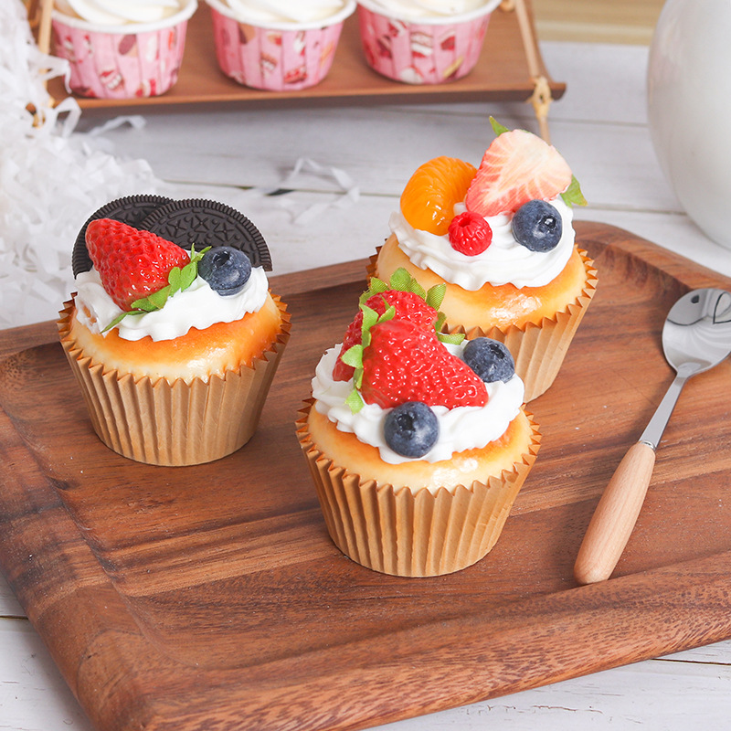 Cupcake falso bolo de frutas m - Wedding Cake Supply avaliação e preço